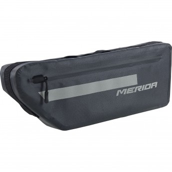 Велосумка под раму MERIDA Travel Framebag, 4,6L, 15*44*7cm, Medium 246гр. Black/Grey (2276004336) Велосумка под раму MERIDA Travel Framebag, 4,6L, 15*44*7cm, Medium 246гр. Black/Grey (2276004336)